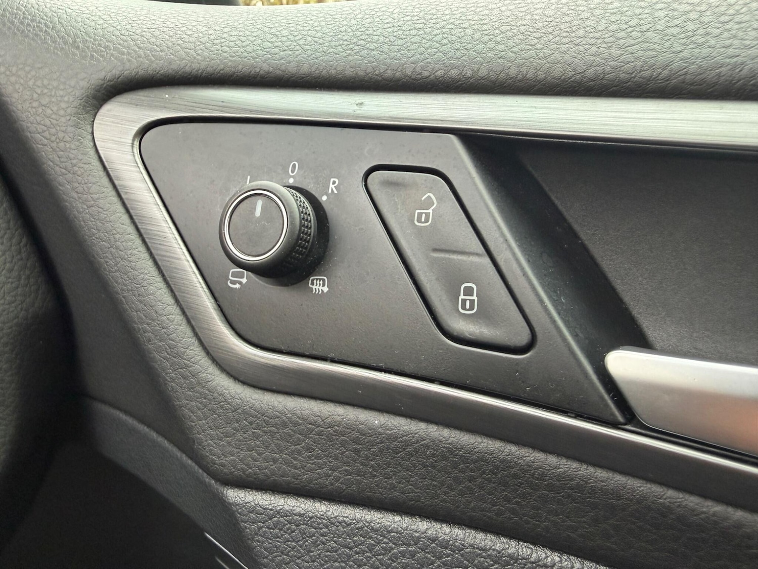 Used Volkswagen Golf 2017 for sale - 76688560: Photo 22