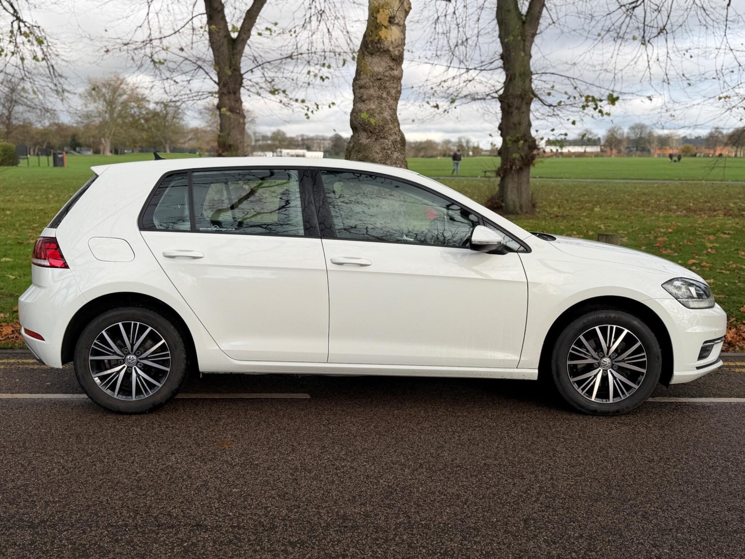 Used Volkswagen Golf 2017 for sale - 76688560: Photo 3