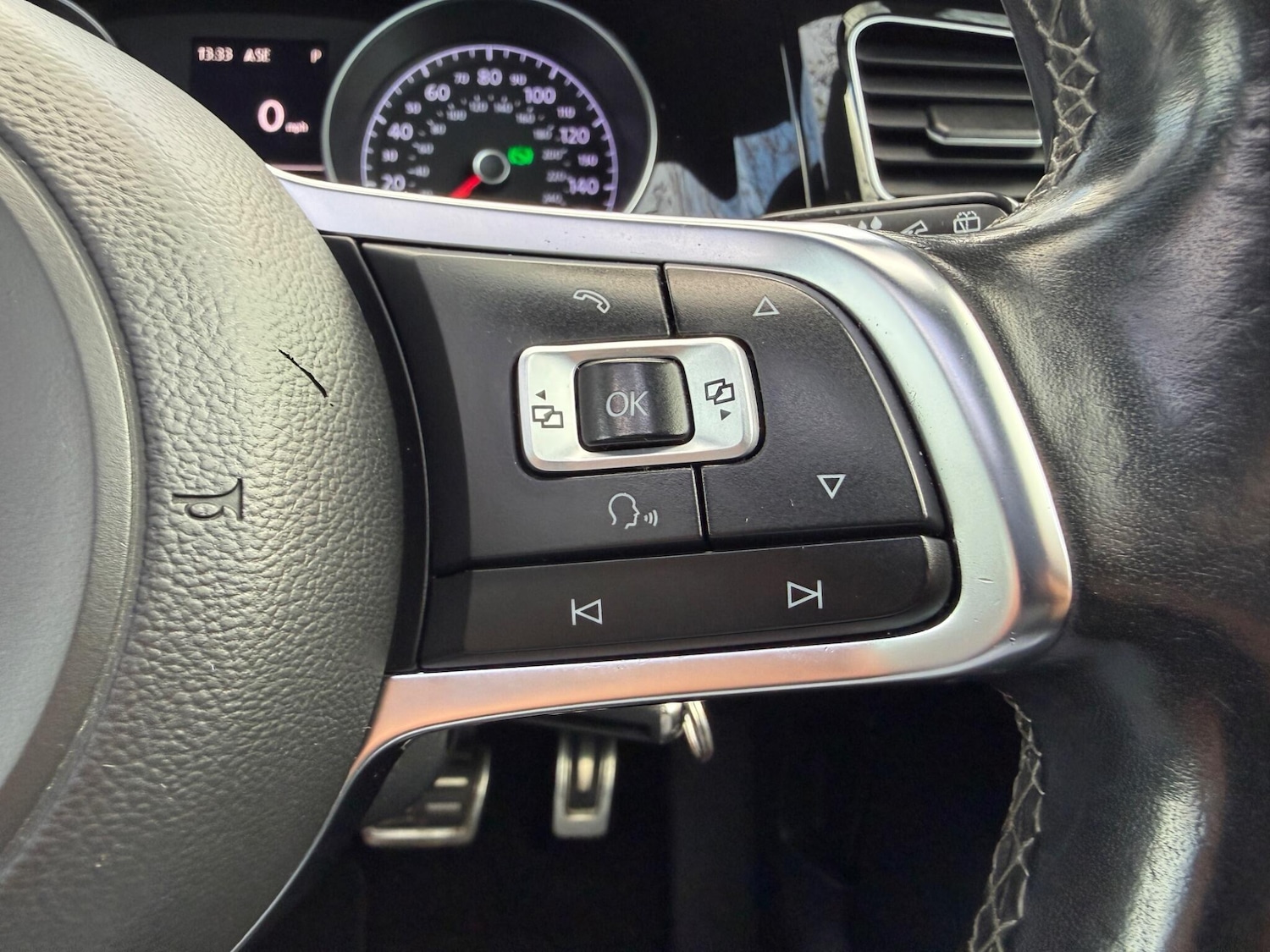 Used Volkswagen Golf 2016 for sale - 76742749: Photo 25