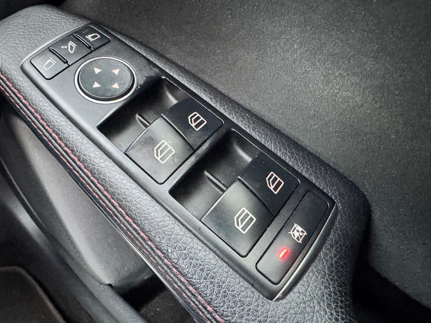 Used Mercedes-Benz A-Class 2017 for sale - 76561633: Photo 22