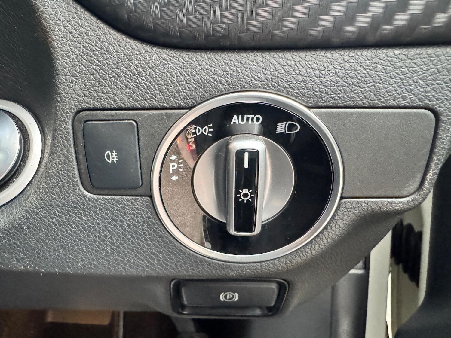 Used Mercedes-Benz A-Class 2017 for sale - 76561633: Photo 24