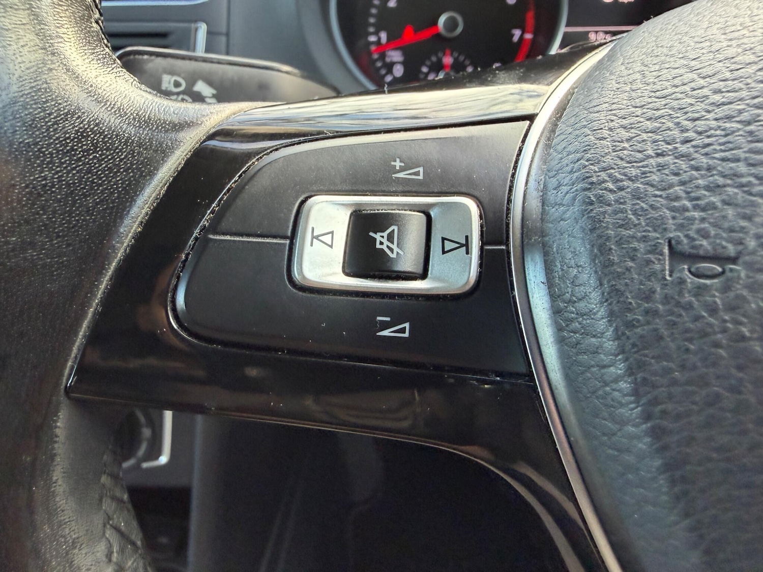 Used Volkswagen Polo for sale - 77230305: Photo 21