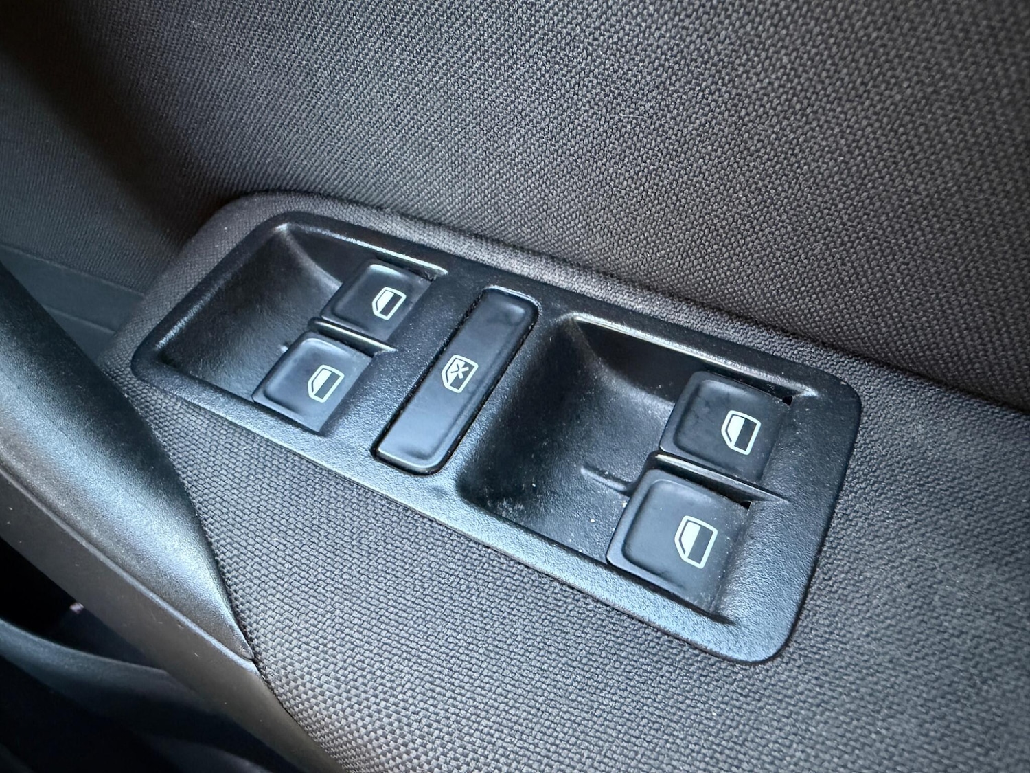 Used Volkswagen Polo for sale - 77230305: Photo 24