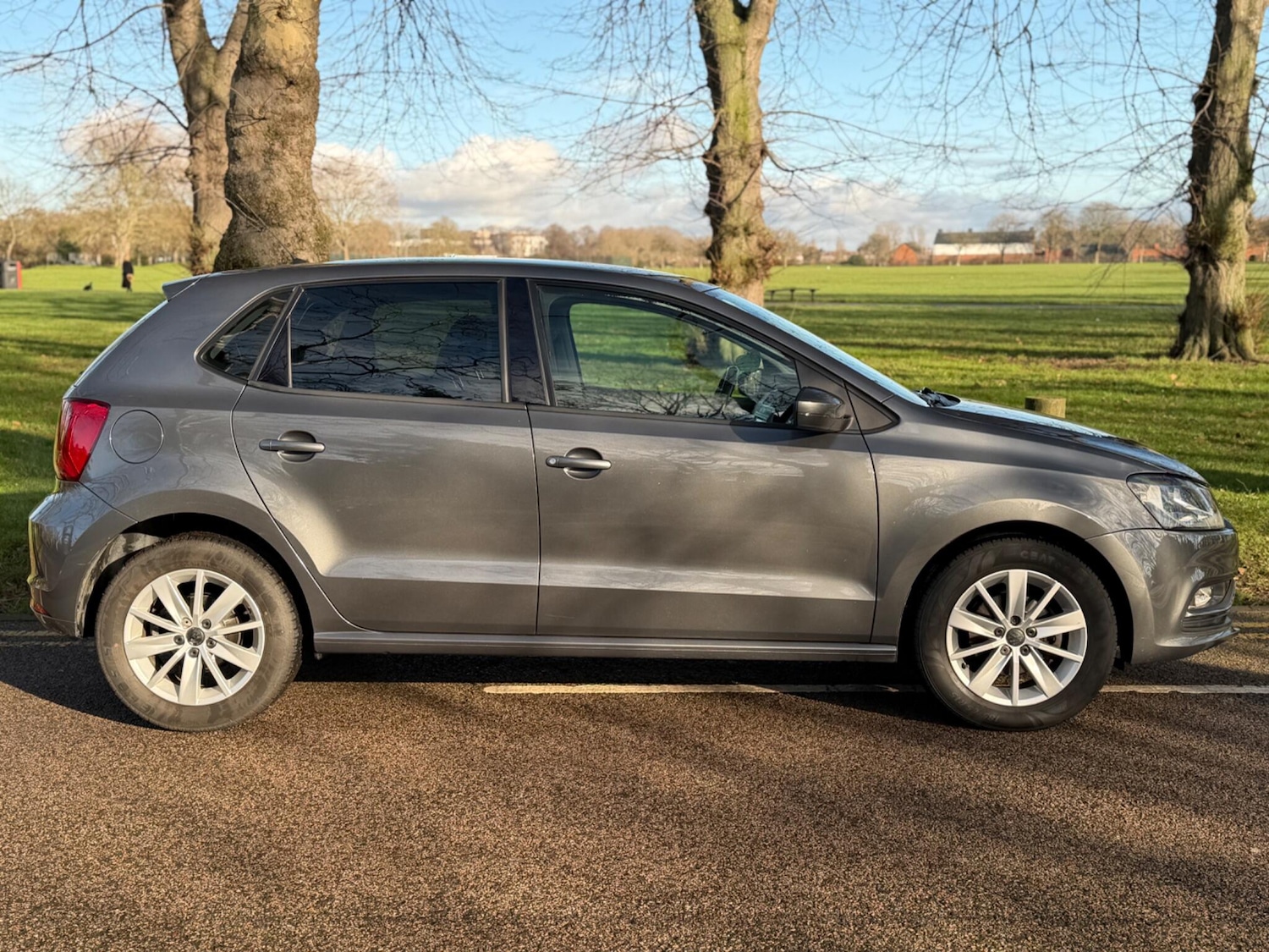 Used Volkswagen Polo for sale - 77230305: Photo 3