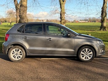 Used Volkswagen Polo 2014 for sale - 77230305: Photo