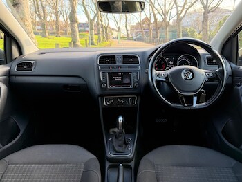 Used Volkswagen Polo 2014 for sale - 77230305: Photo