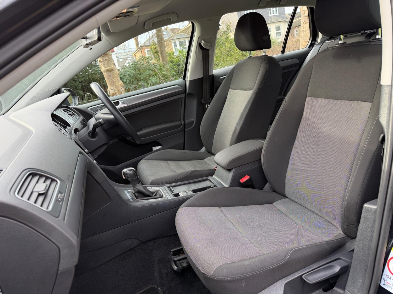 Used Volkswagen Golf 2013 for sale - 77163285: Photo 10