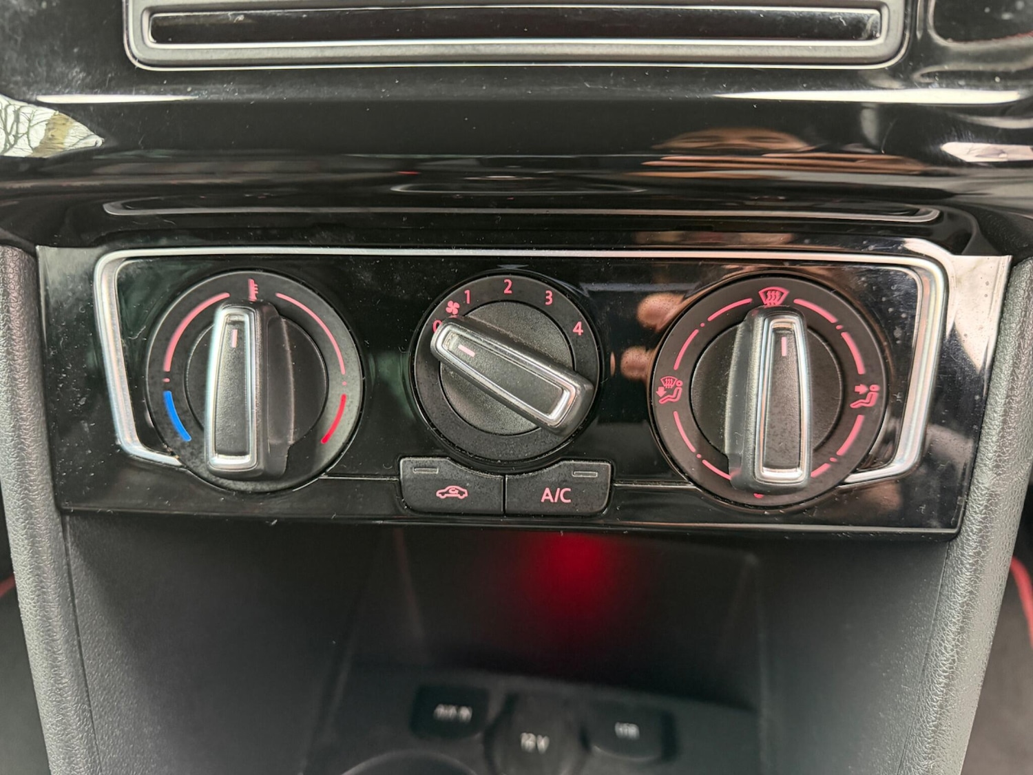 Used Volkswagen Polo for sale - 77793524: Photo 12