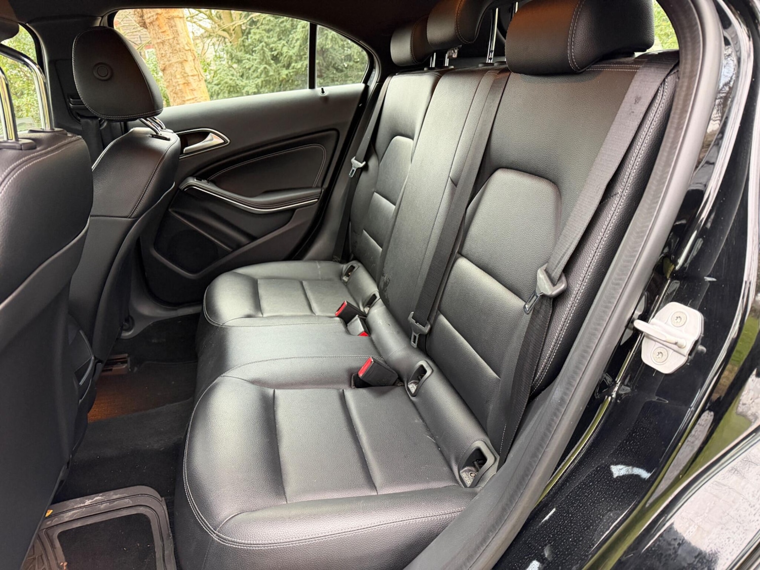 Used Mercedes-Benz A-Class 2015 for sale - 77163375: Photo 11