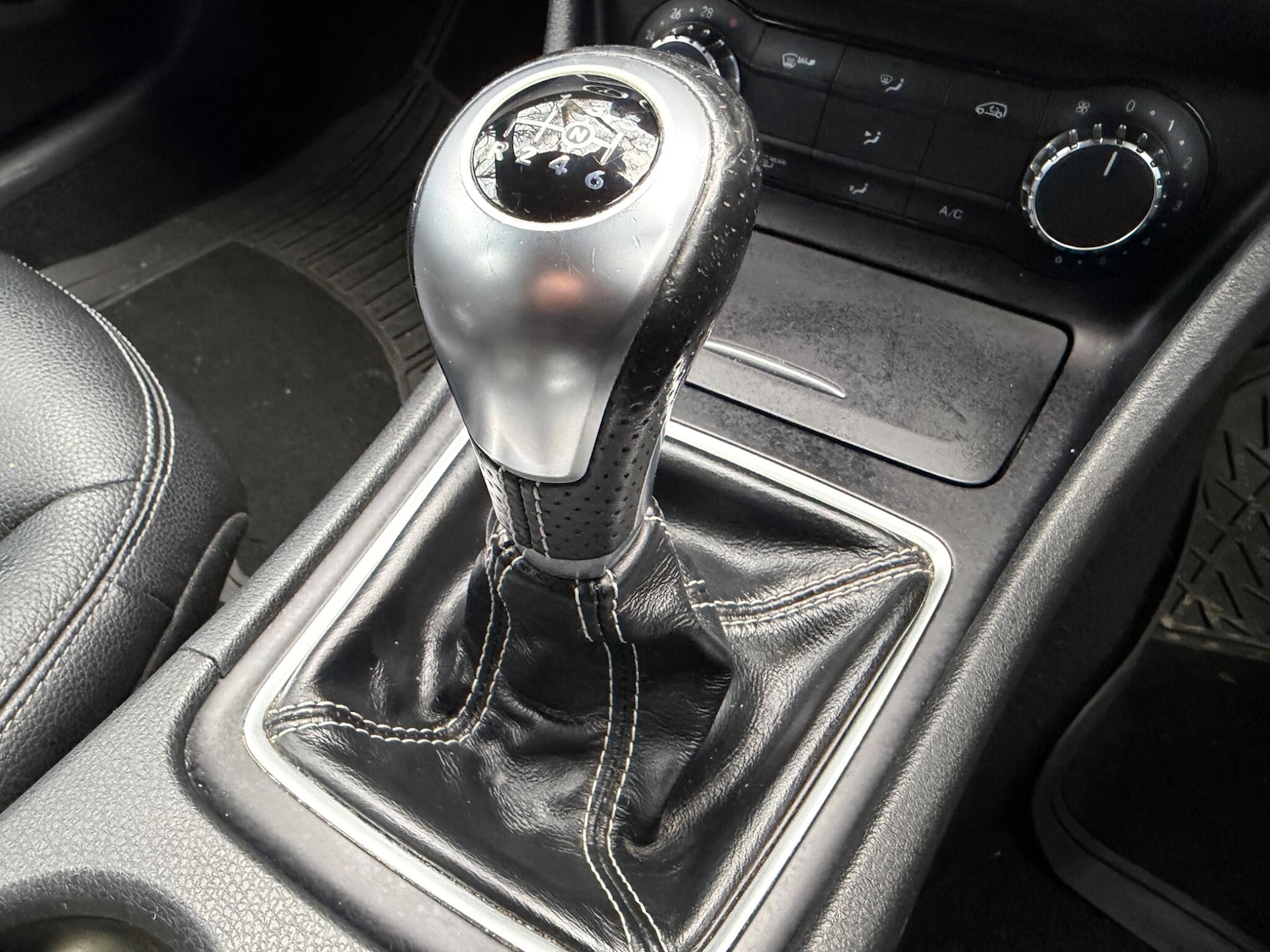 Used Mercedes-Benz A-Class 2015 for sale - 77163375: Photo 16