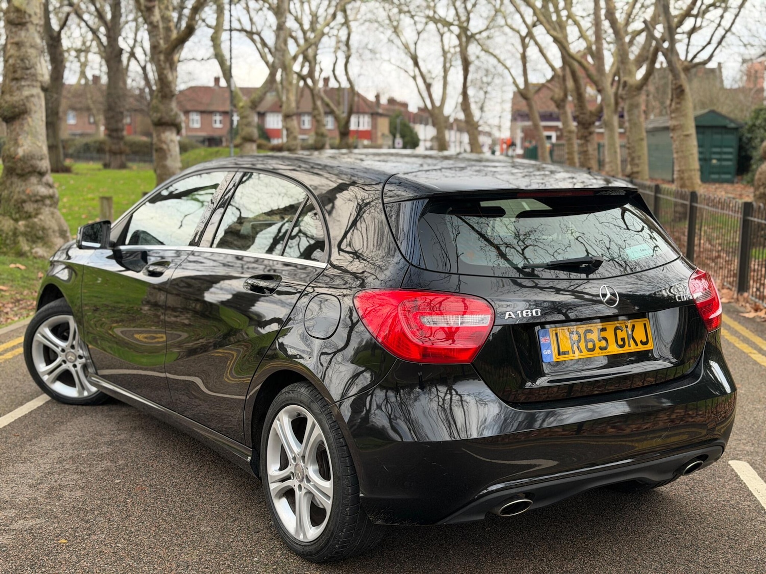 Used Mercedes-Benz A-Class 2015 for sale - 77163375: Photo 2
