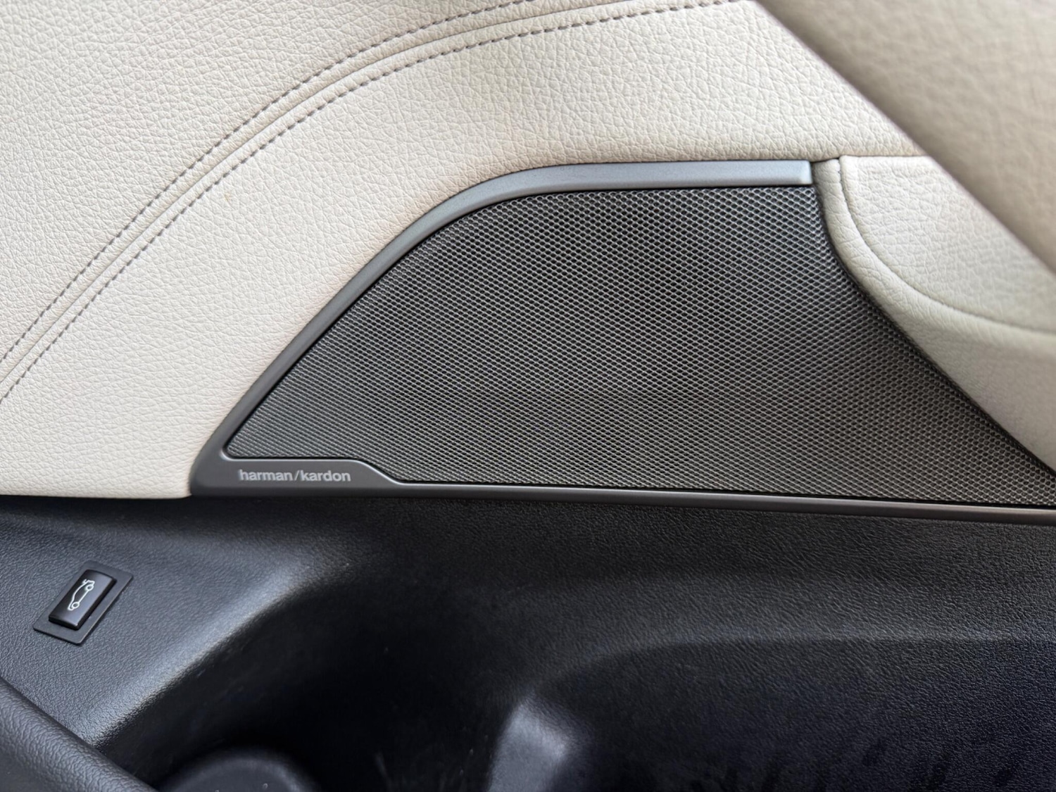 Used BMW 5 Series 2018 for sale - 77387024: Photo 23