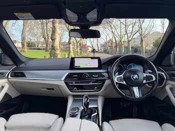 Used BMW 5 Series 2018 for sale - 77387024: Photo