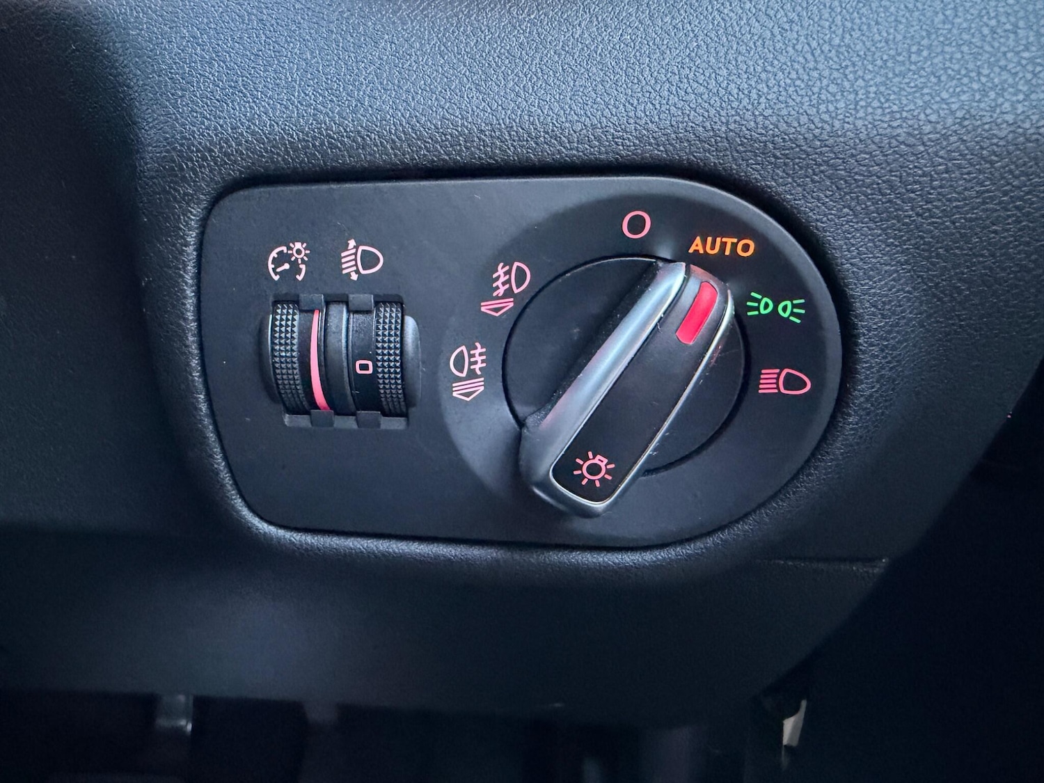 Used Audi A1 for sale - 77267298: Photo 25