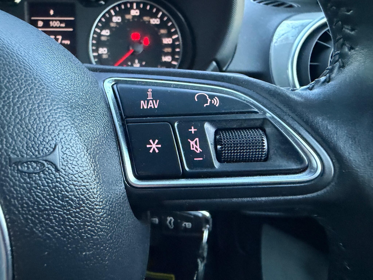 Used Audi A1 for sale - 77267298: Photo 27