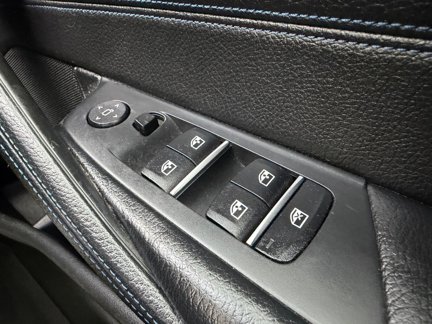 Used BMW 5 Series 2017 for sale - 77574049: Photo 24