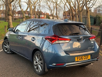 Used Toyota Auris 2016 for sale - 77722772: Photo