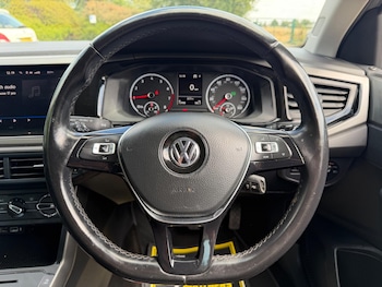 Used Volkswagen Polo 2019 for sale - 79388331: Photo