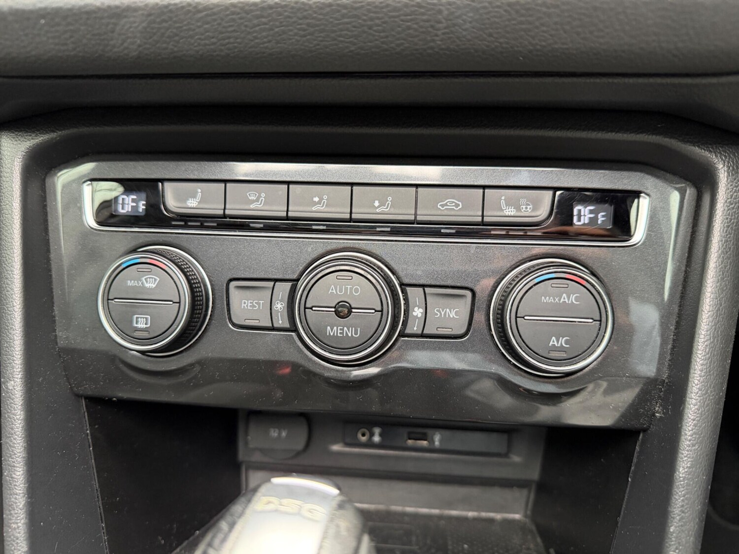 Used Volkswagen Tiguan for sale - 77808941: Photo 15