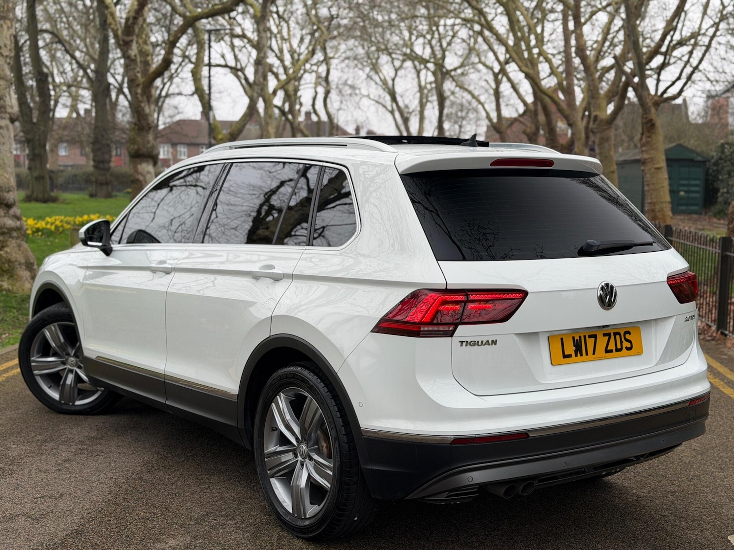 Used Volkswagen Tiguan for sale - 77808941: Photo 2