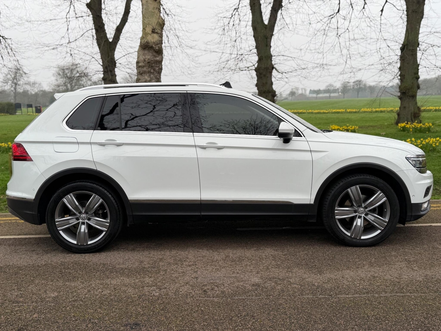 Used Volkswagen Tiguan for sale - 77808941: Photo 3