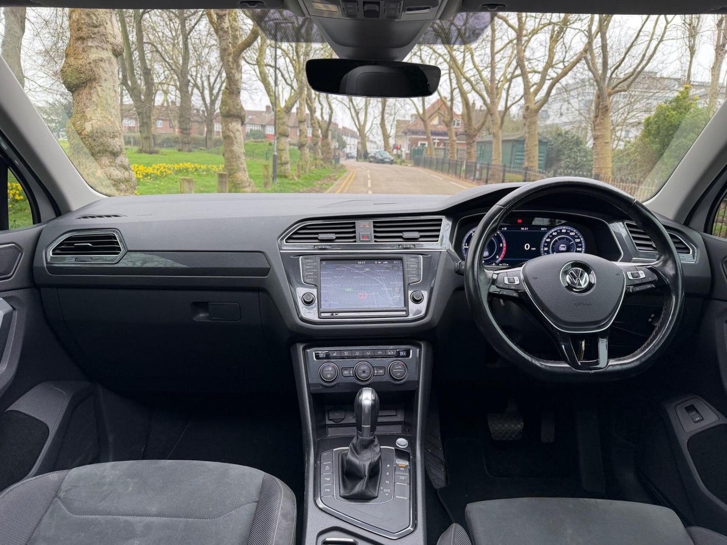 Used Volkswagen Tiguan for sale - 77808941: Photo 4