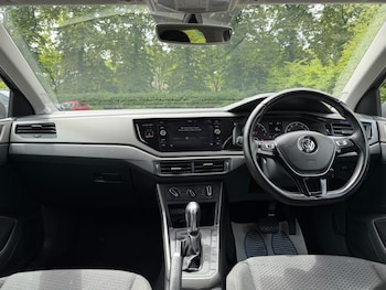 Used Volkswagen Polo 2018 for sale - 78901948: Photo
