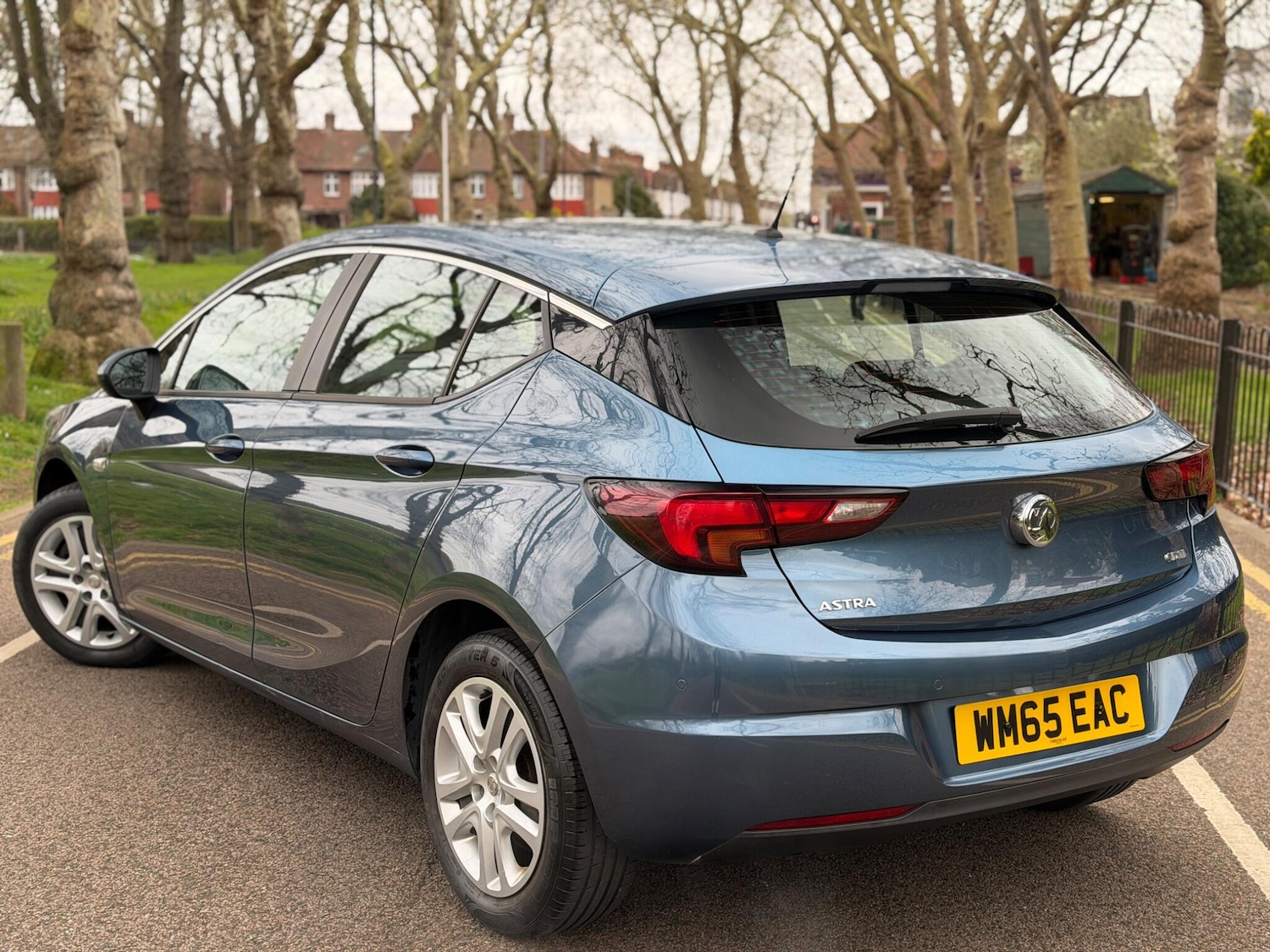 Used Vauxhall Astra 2016 for sale - 78062881: Photo 2