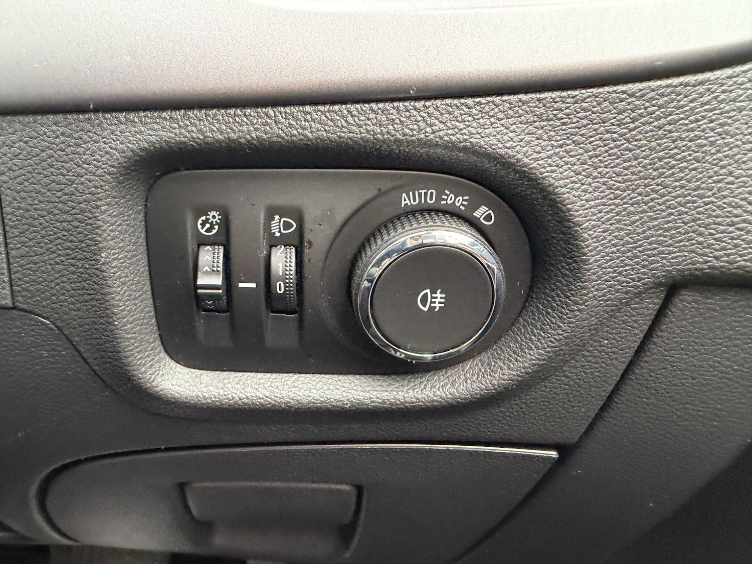 Used Vauxhall Astra 2016 for sale - 78062881: Photo 24