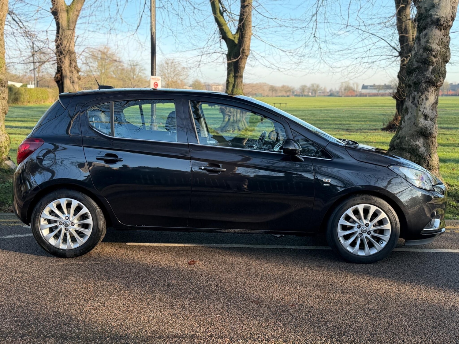 Used Vauxhall Corsa 2016 for sale - 77203191: Photo 3