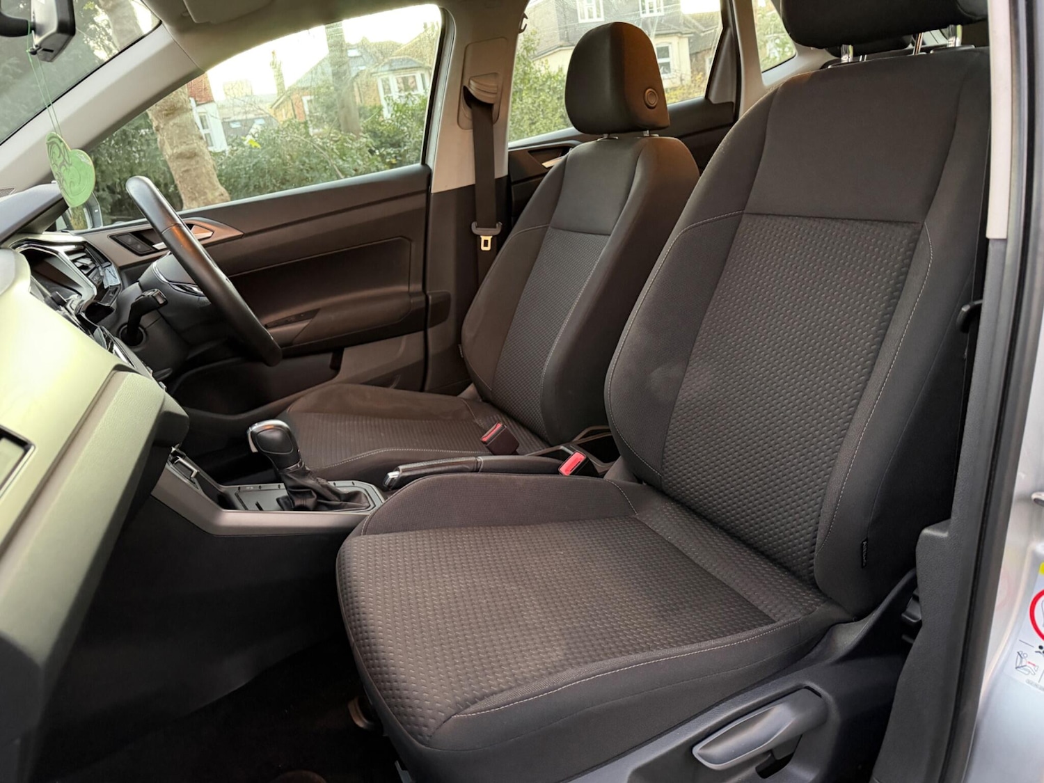 Used Volkswagen Polo 2018 for sale - 76913618: Photo 10