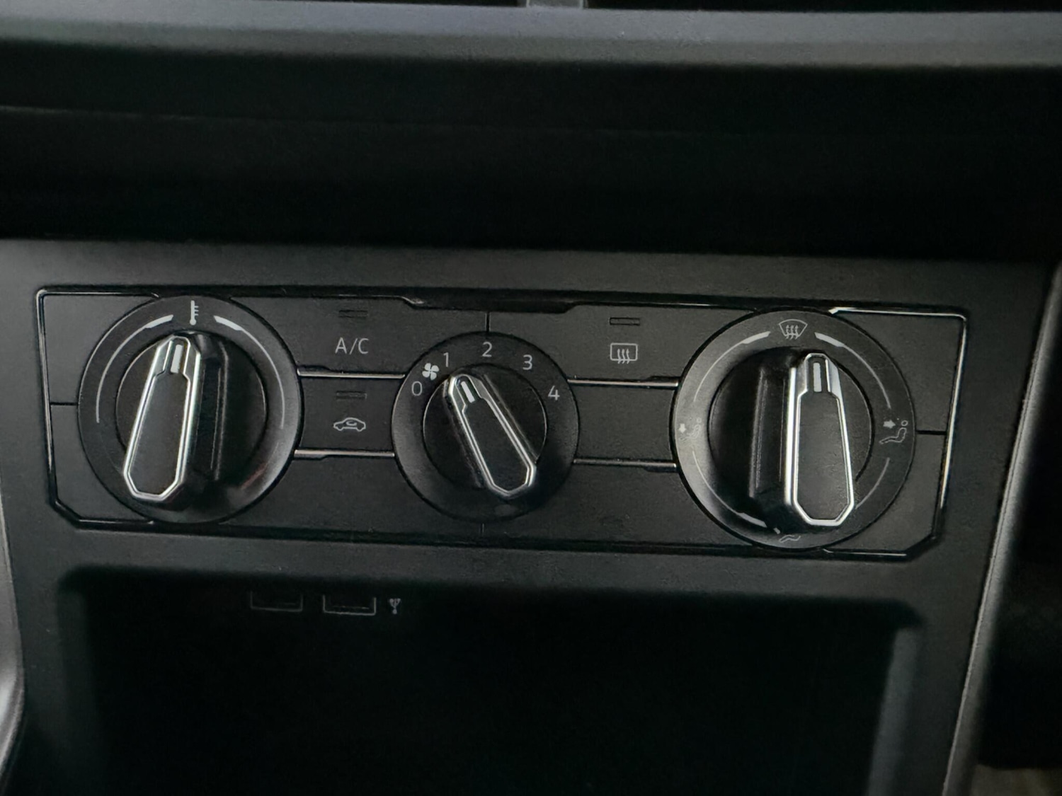 Used Volkswagen Polo 2018 for sale - 76913618: Photo 14