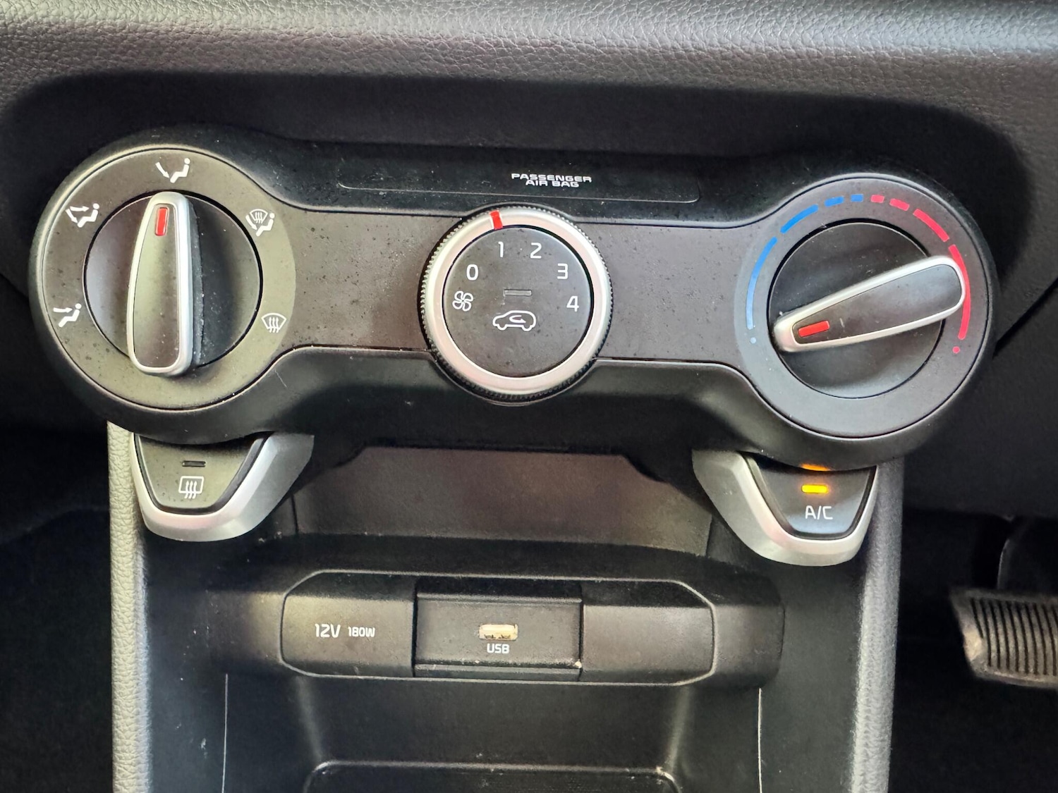 Used Kia Picanto 2023 for sale - 76251181: Photo 14