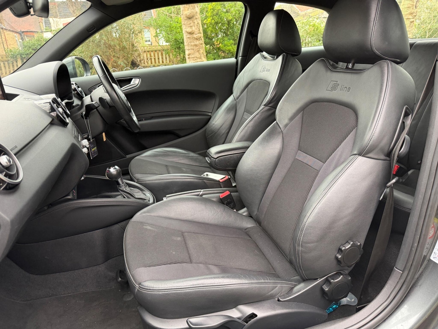 Used Audi A1 2012 for sale - 77343990: Photo 10