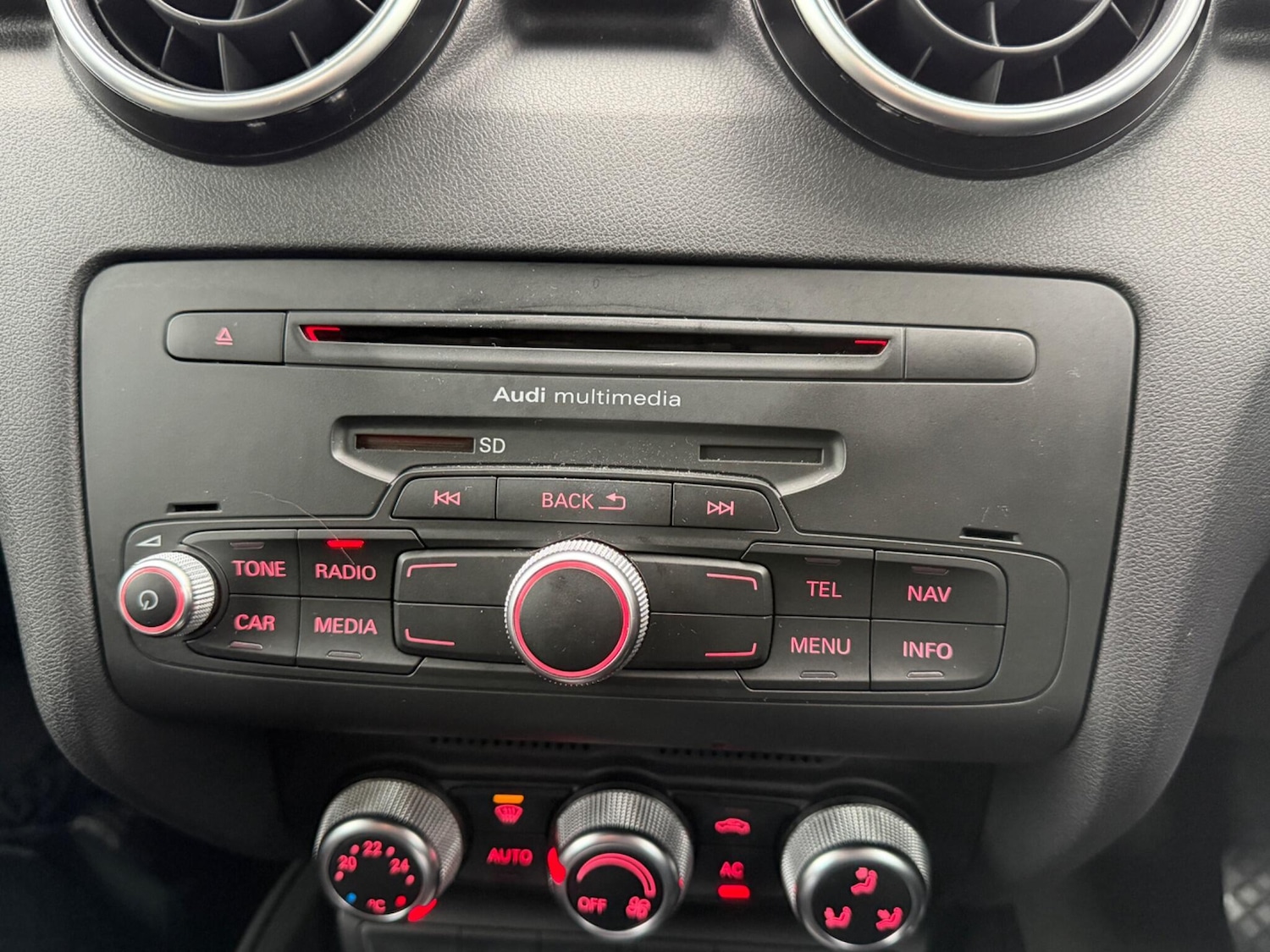 Used Audi A1 2012 for sale - 77343990: Photo 14