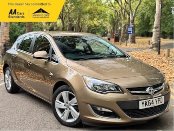 Used Vauxhall Astra 2014 for sale - 76024740: Photo