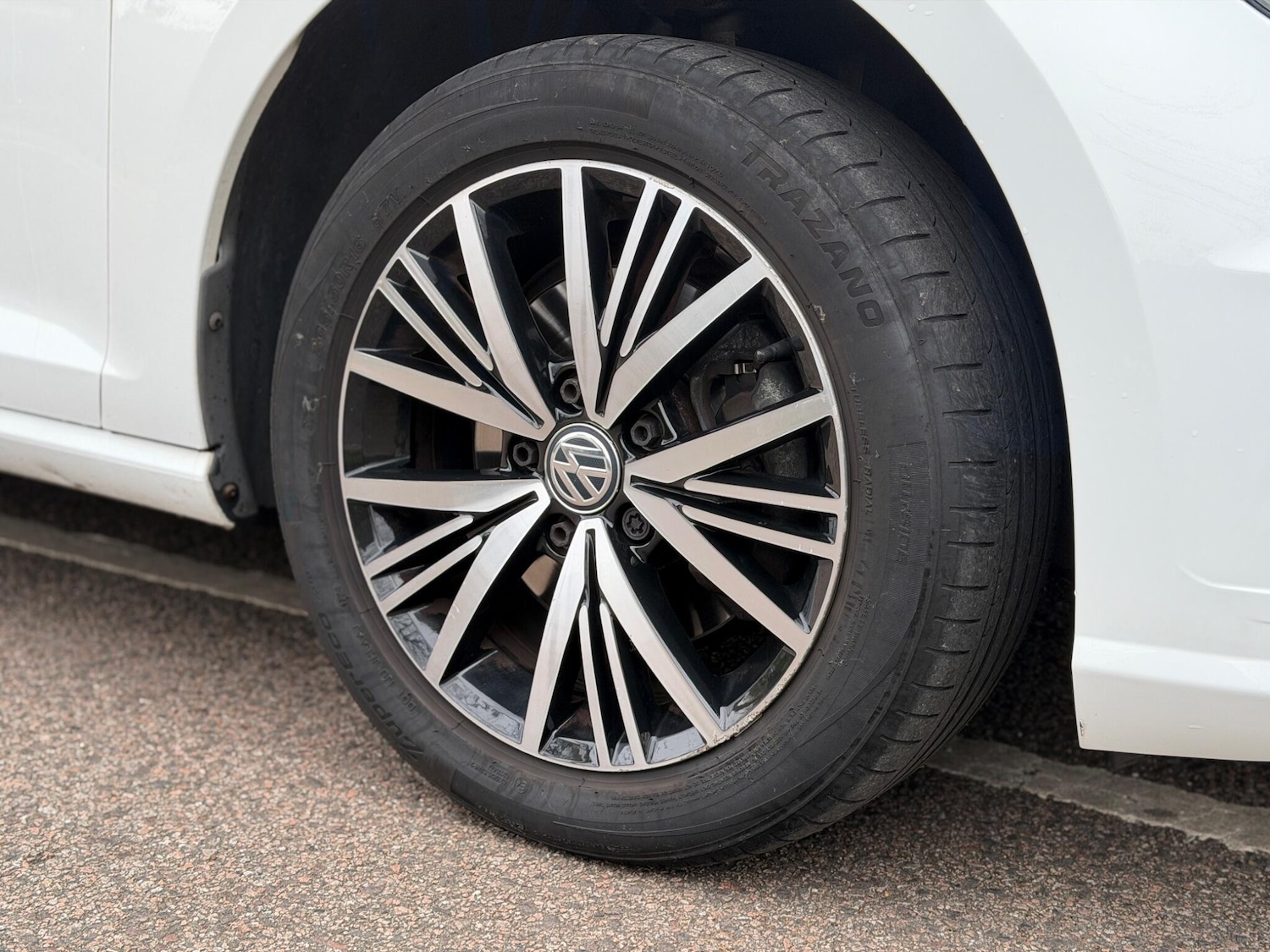 Used Volkswagen Golf 2018 for sale - 78087161: Photo 29