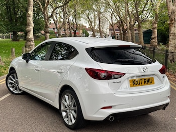 Used Mazda Mazda3 2017 for sale - 76021108: Photo