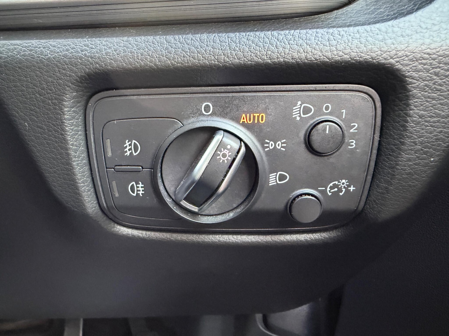 Used Audi A3 2016 for sale - 77559958: Photo 24