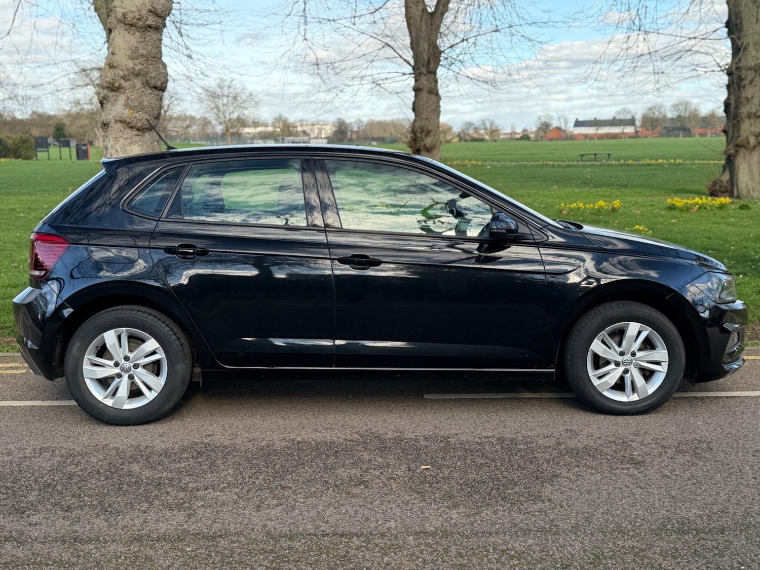 Used Volkswagen Polo for sale - 77657585: Photo 3