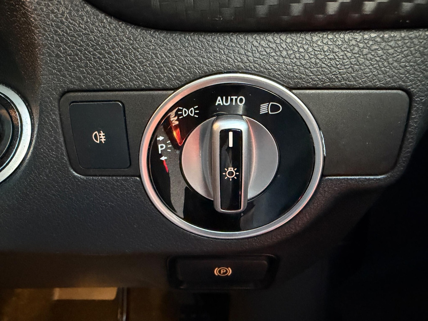 Used Mercedes-Benz A-Class 2017 for sale - 78033910: Photo 25