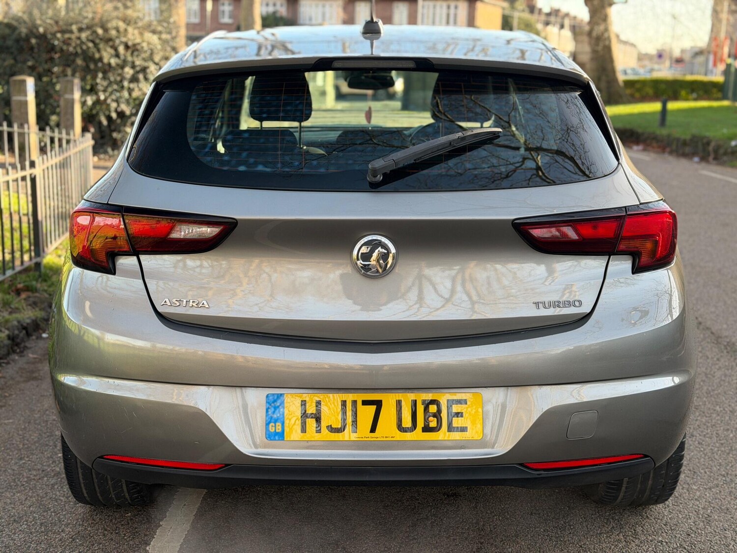 Used Vauxhall Astra 2017 for sale - 76942354: Photo 18