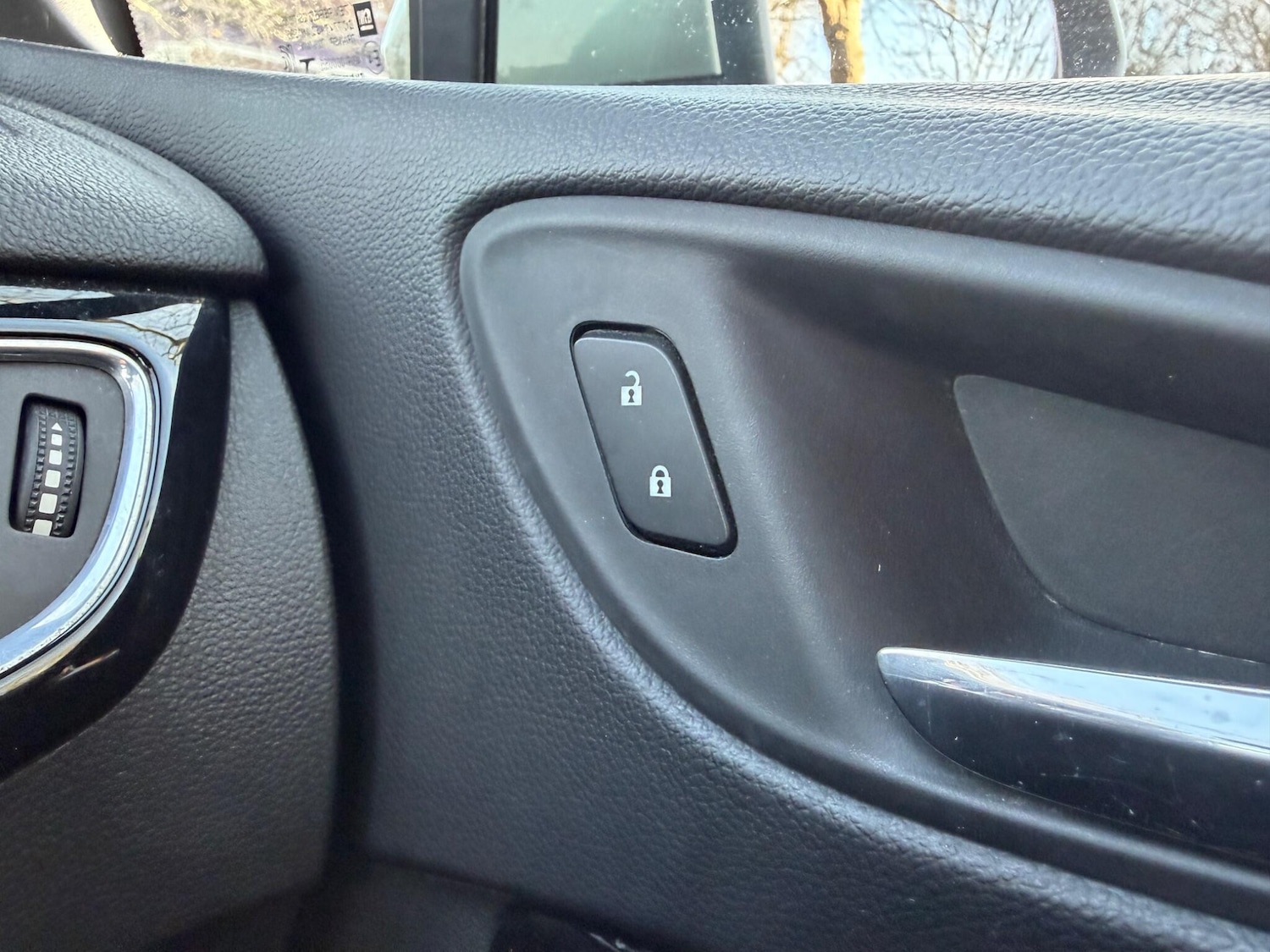 Used Vauxhall Astra 2017 for sale - 76942354: Photo 23