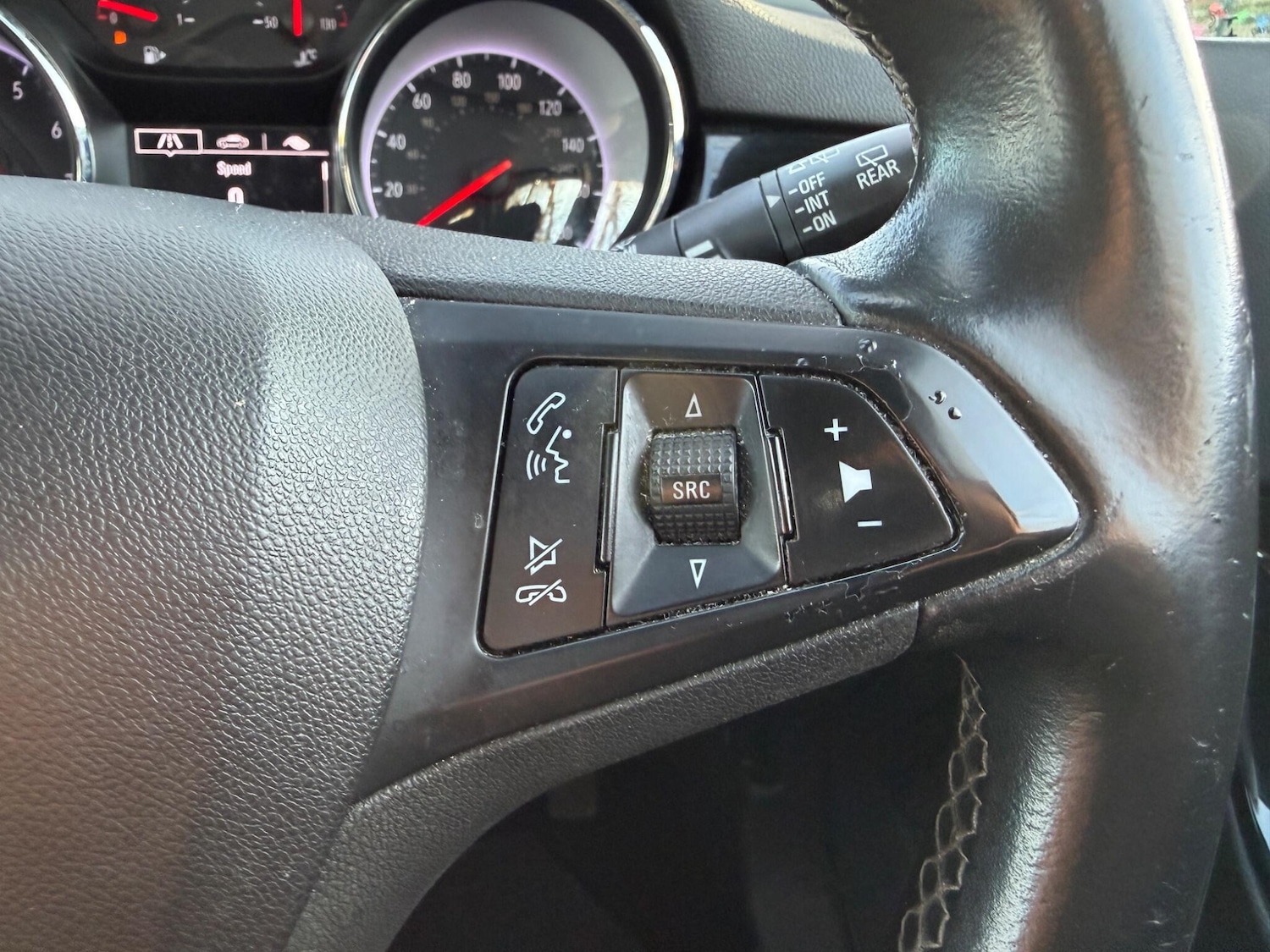 Used Vauxhall Astra 2017 for sale - 76942354: Photo 26