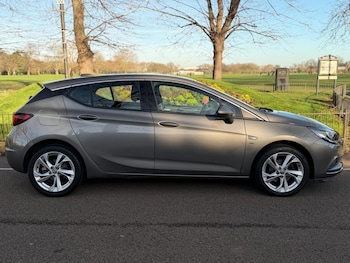 Used Vauxhall Astra 2017 for sale - 76942354: Photo