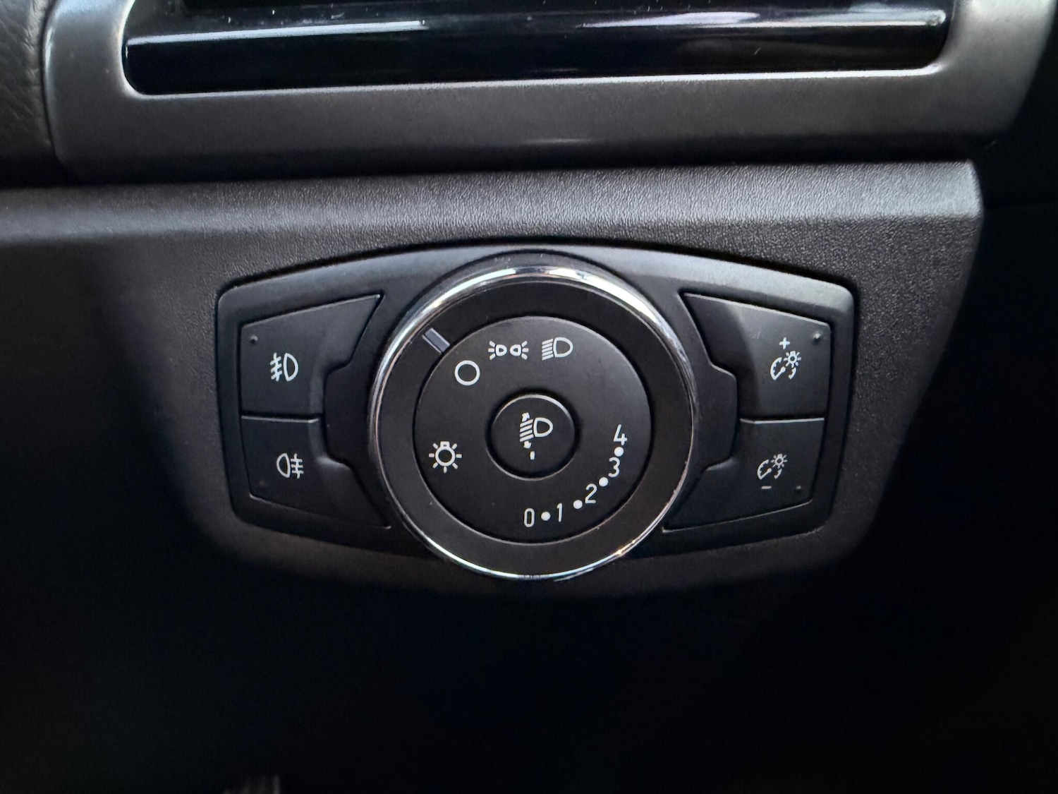 Used Ford Mondeo 2018 for sale - 77091117: Photo 22