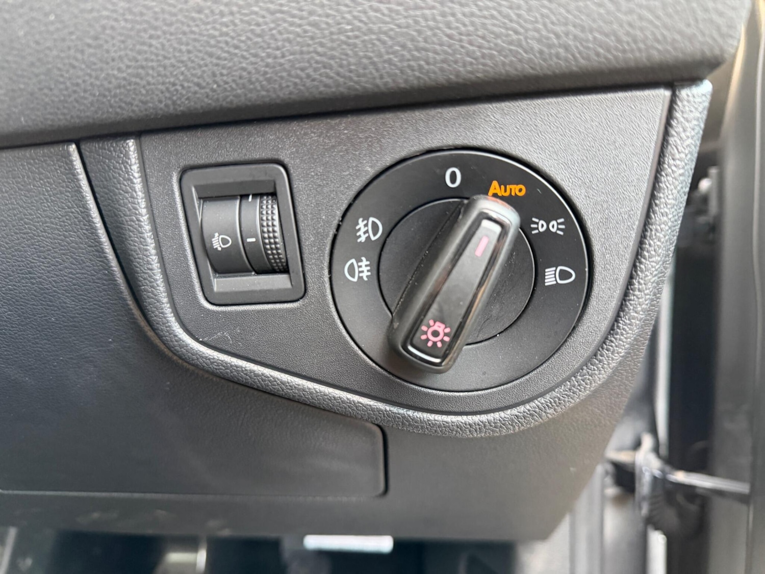 Used Volkswagen Polo 2018 for sale - 76942400: Photo 23