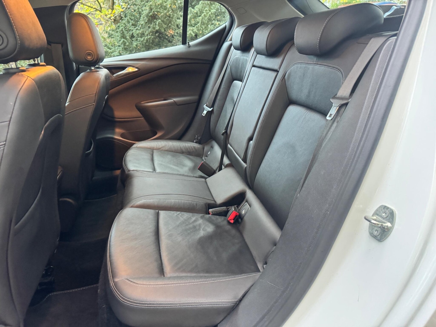 Used Vauxhall Astra 2017 for sale - 76433362: Photo 11