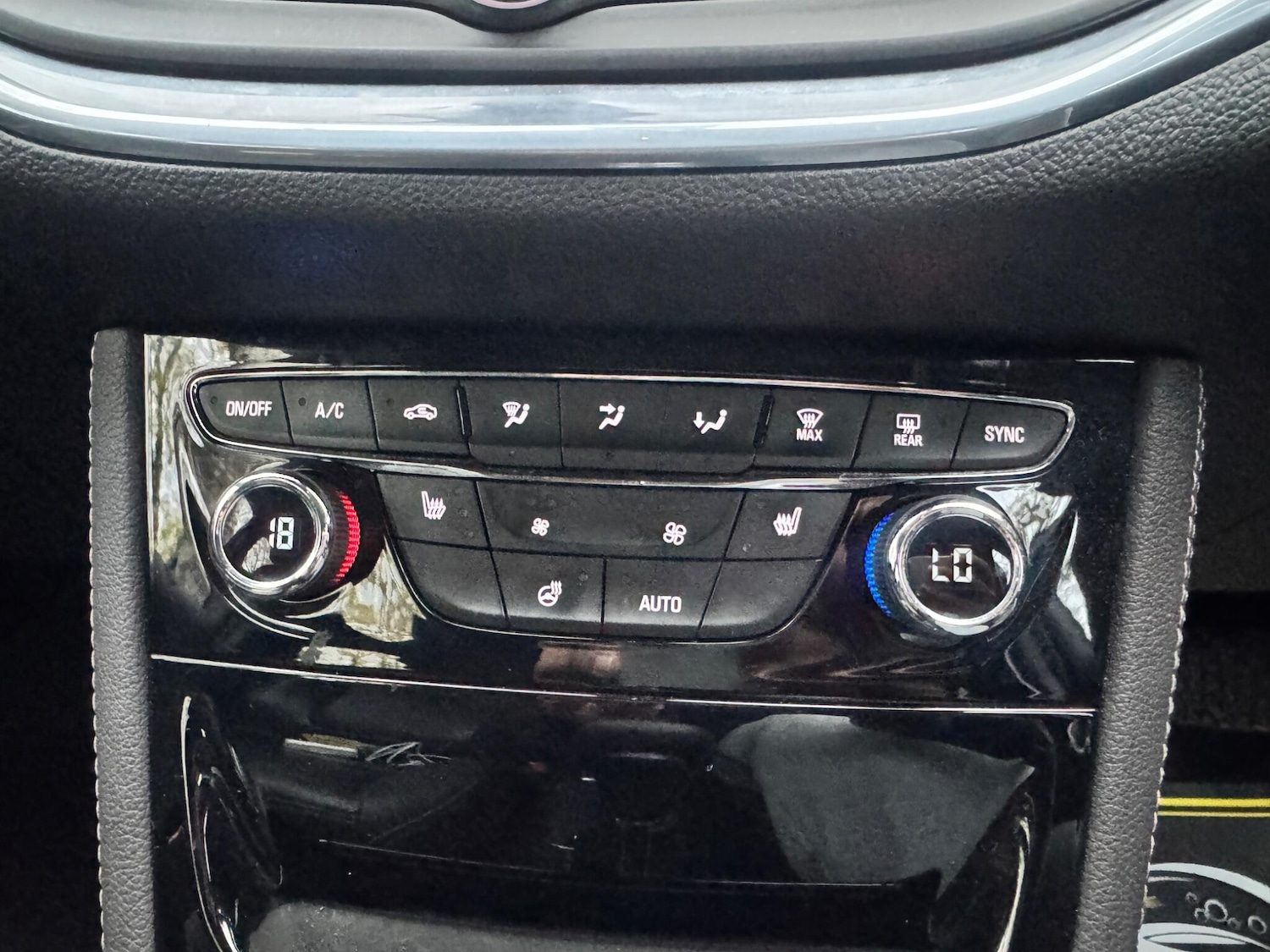 Used Vauxhall Astra 2017 for sale - 76433362: Photo 14