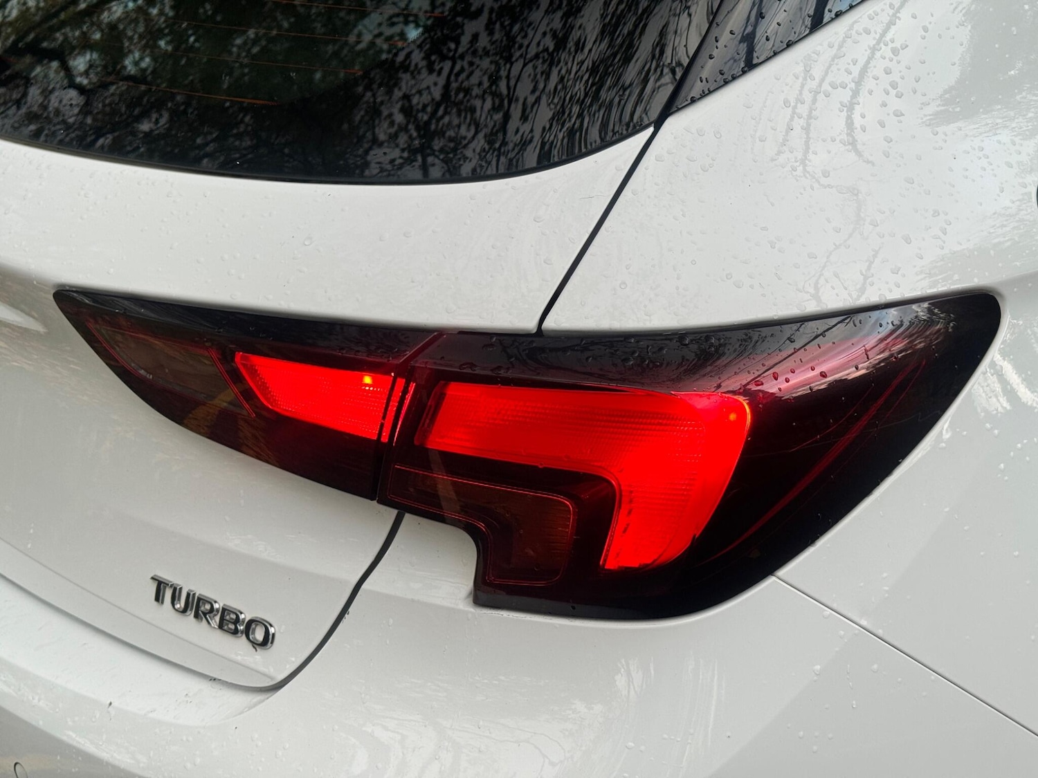 Used Vauxhall Astra 2017 for sale - 76433362: Photo 32